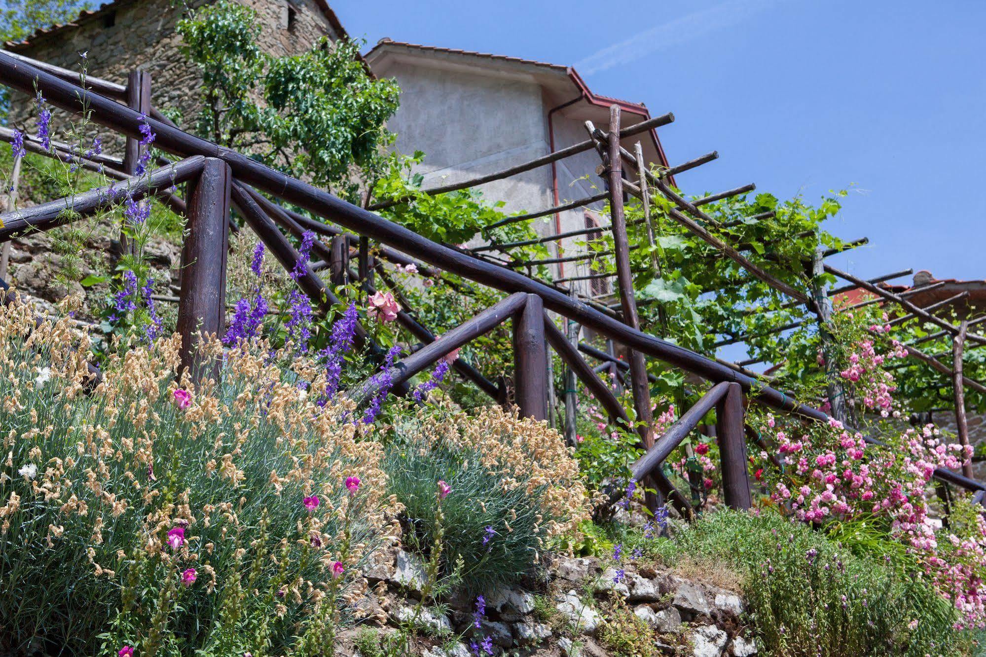 Borgo Dei Corsi Holiday House Reggiolo Exterior photo