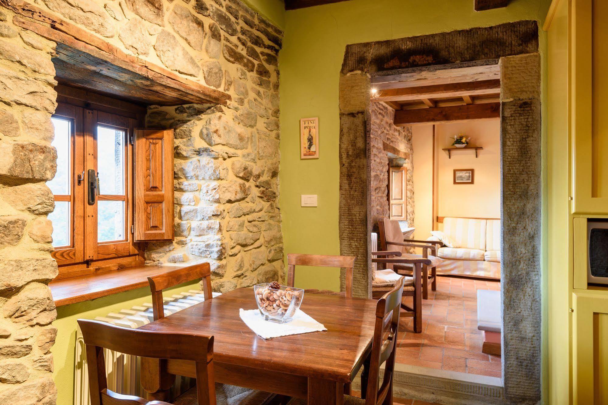 Borgo Dei Corsi Holiday House Reggiolo Exterior photo