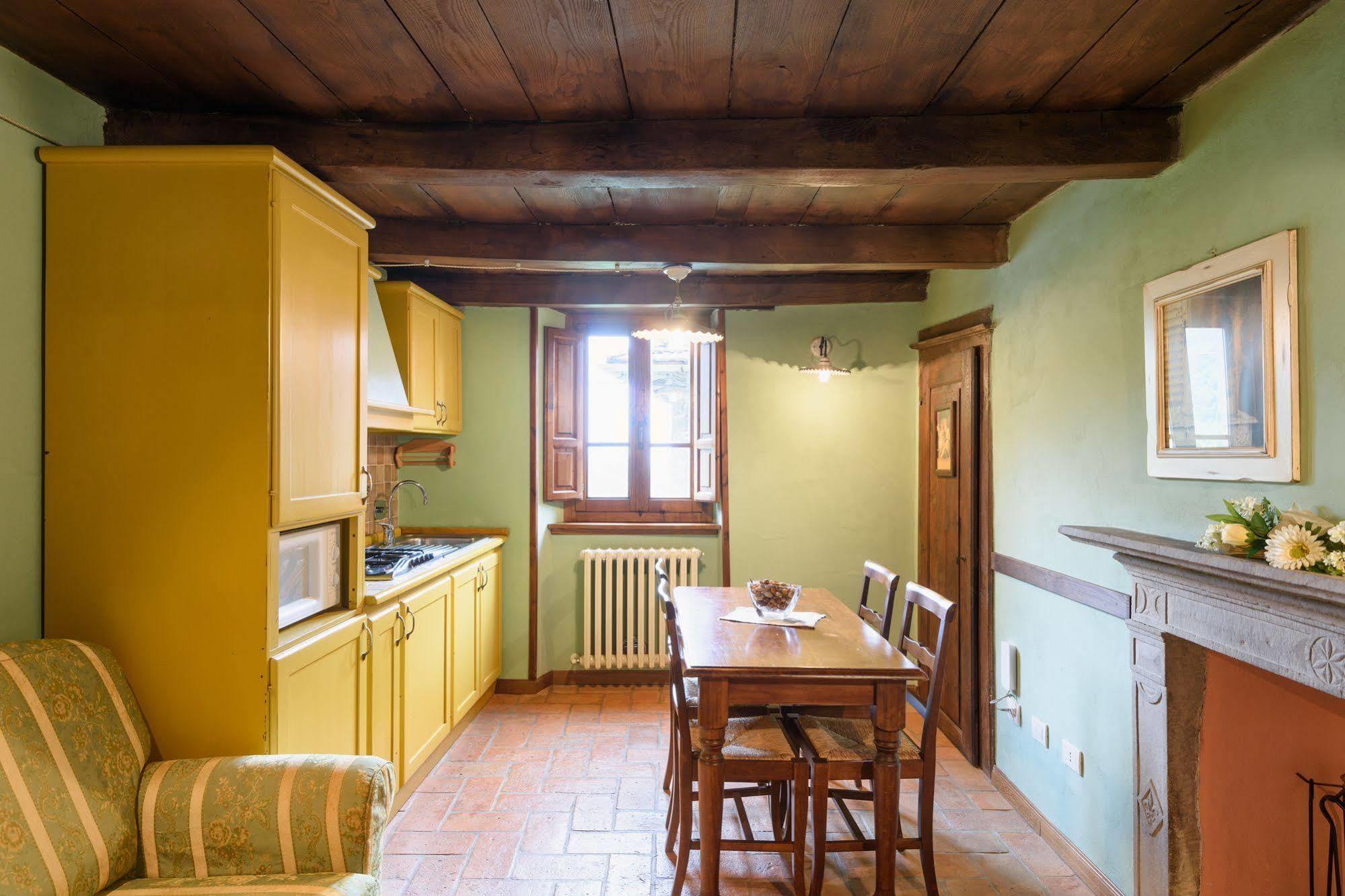 Borgo Dei Corsi Holiday House Reggiolo Exterior photo