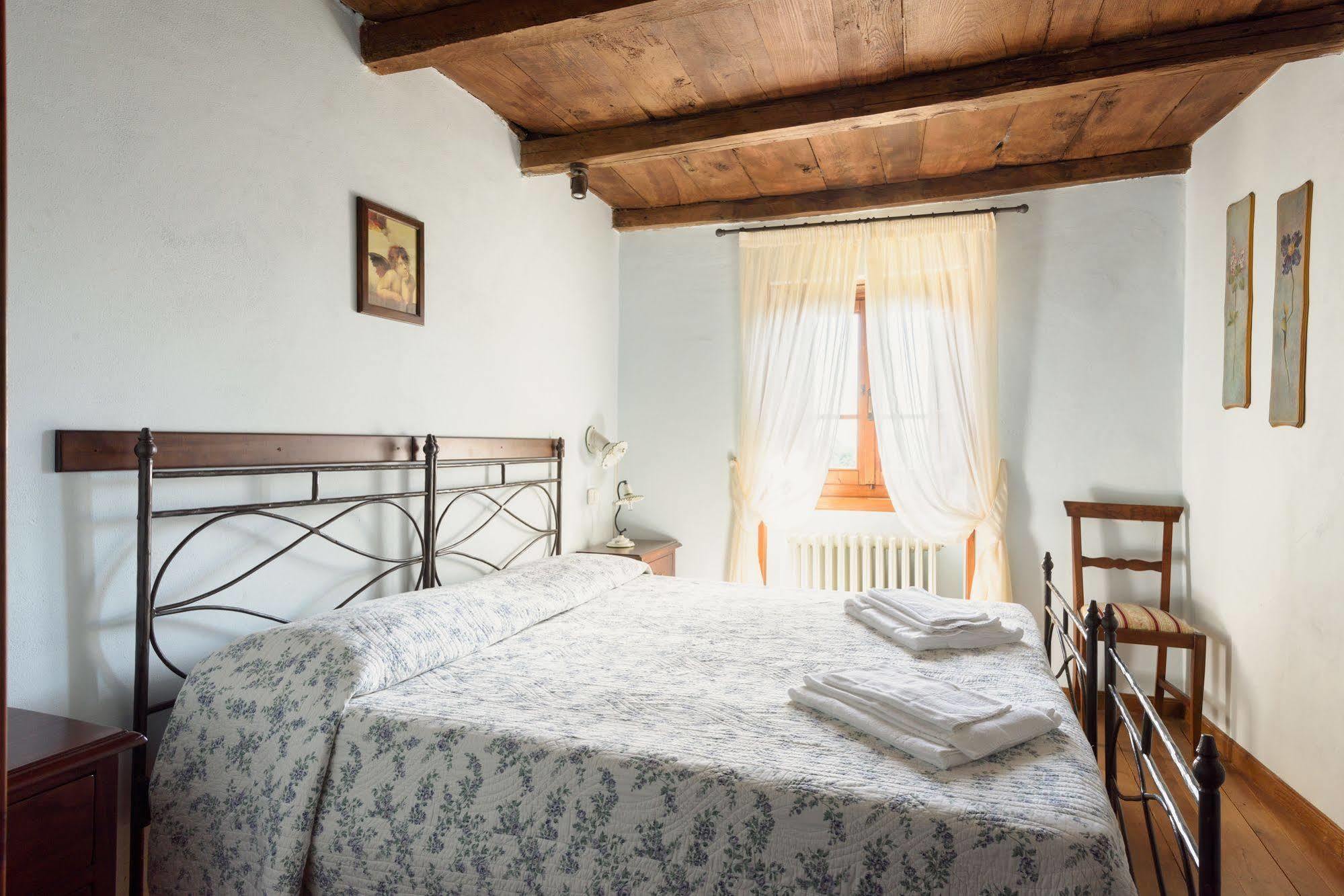 Borgo Dei Corsi Holiday House Reggiolo Exterior photo