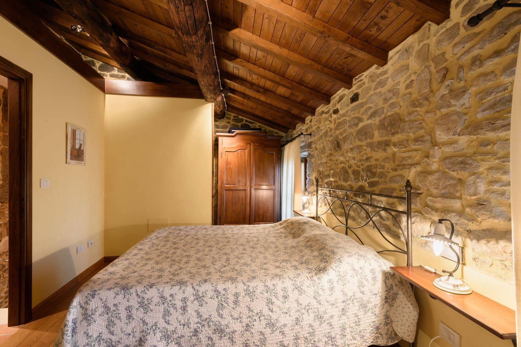 Borgo Dei Corsi Holiday House Reggiolo Exterior photo